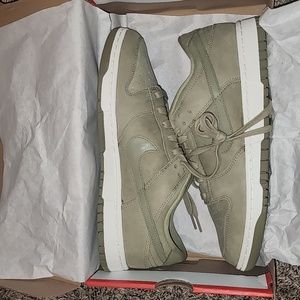 Neutral Olive Dunk Low